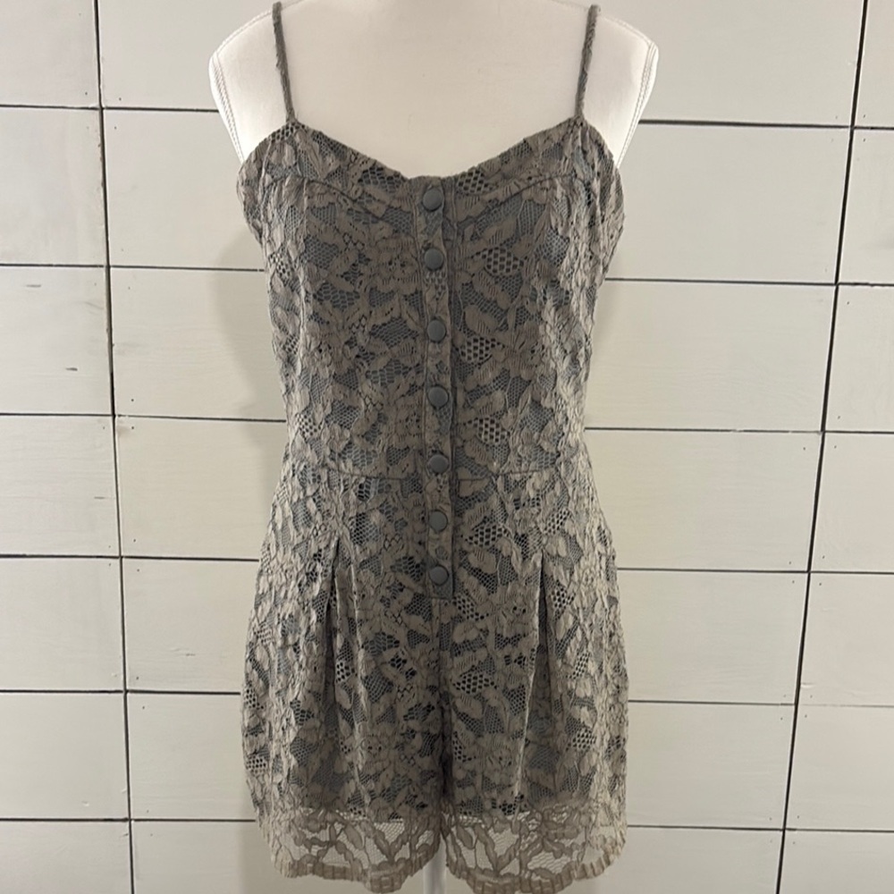 Forever 21 Gray Lace Romper